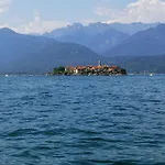 Apartment Levoasi 4 *