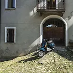 Levoasi 4 Apartment