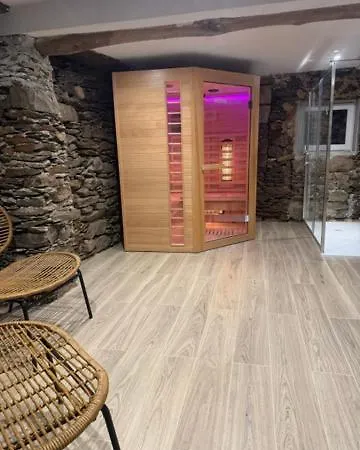Apartment Levoasi 4 - Garden, Jacuzzi And Sauna Escape *