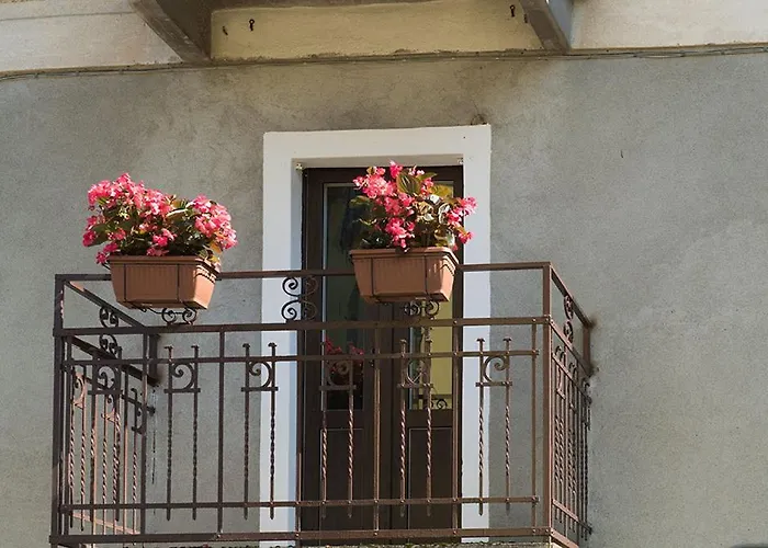 Levoasi 4 アパート *