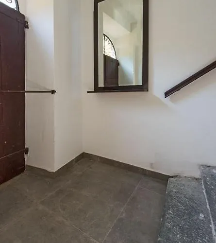 アパート Levoasi 4