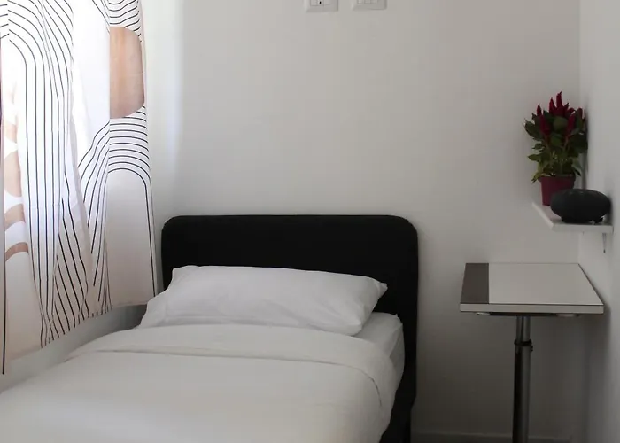 Levoasi 4 アパート *