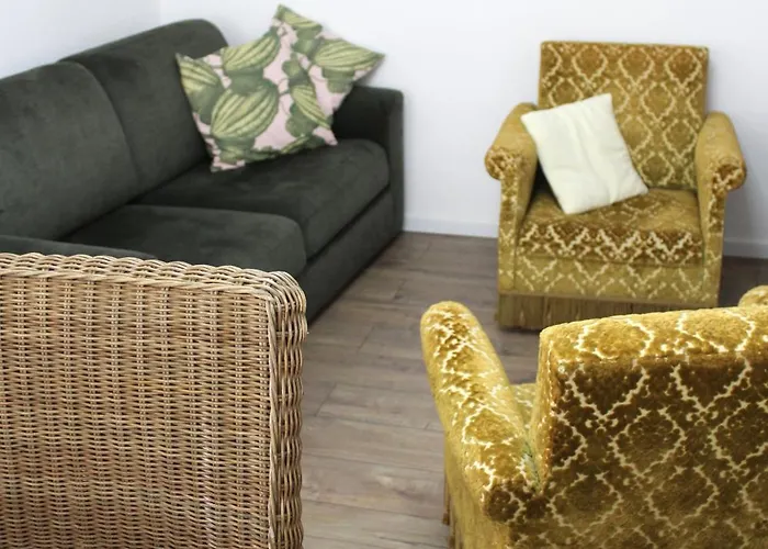 Levoasi 4 アパート Levo